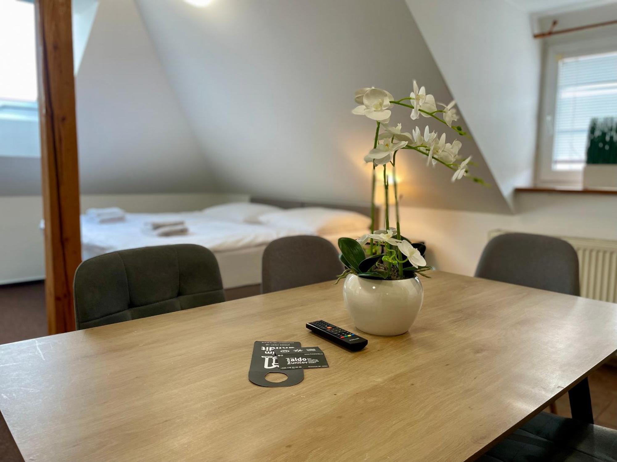 Hotel Aldo Uničov Buitenkant foto